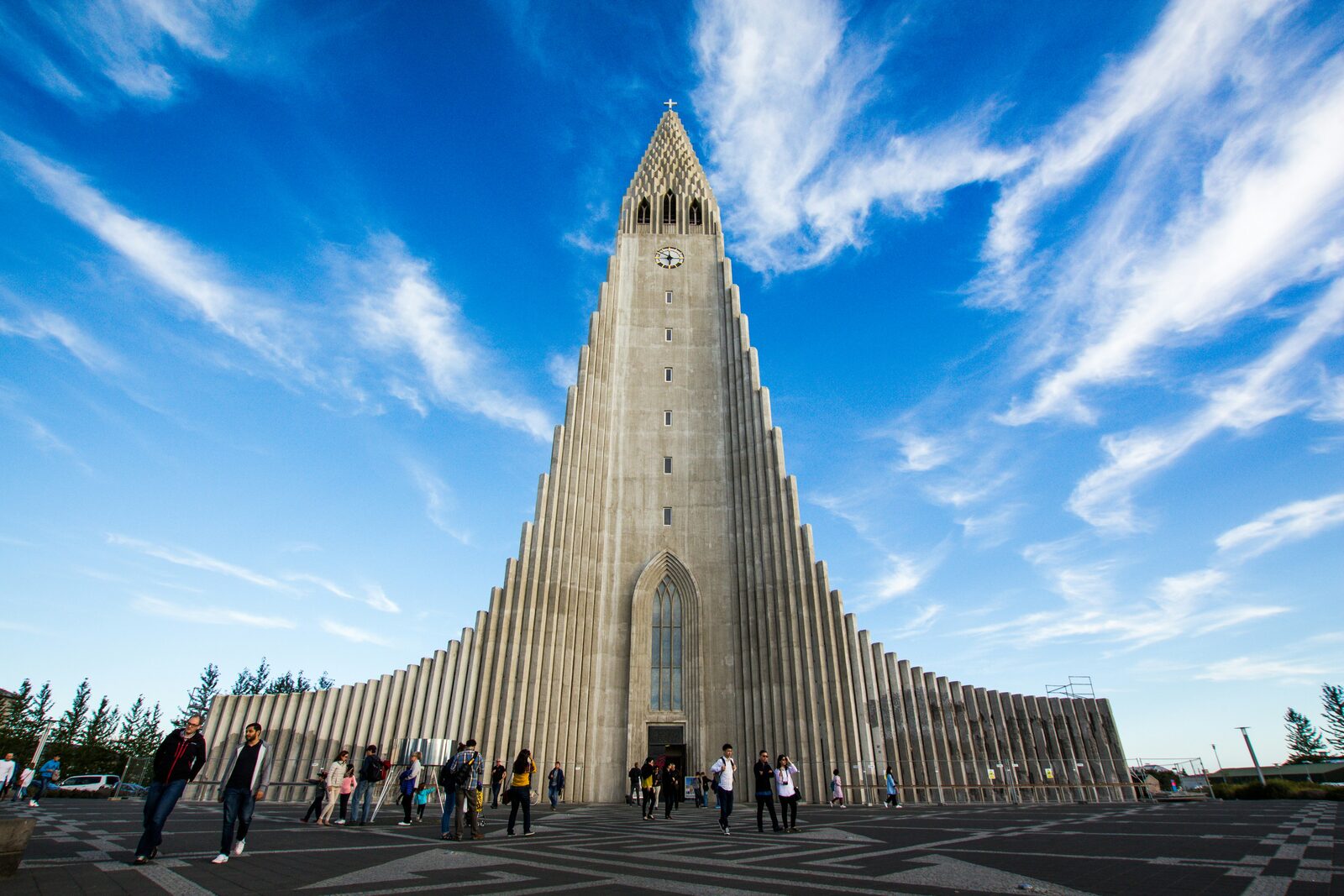 Hallgrímskirkja beneath a blue Icelandic sky